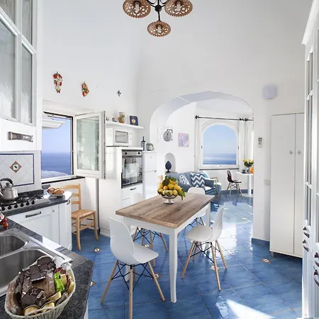 Villa Villa In Positano Near Sandy Beaches *